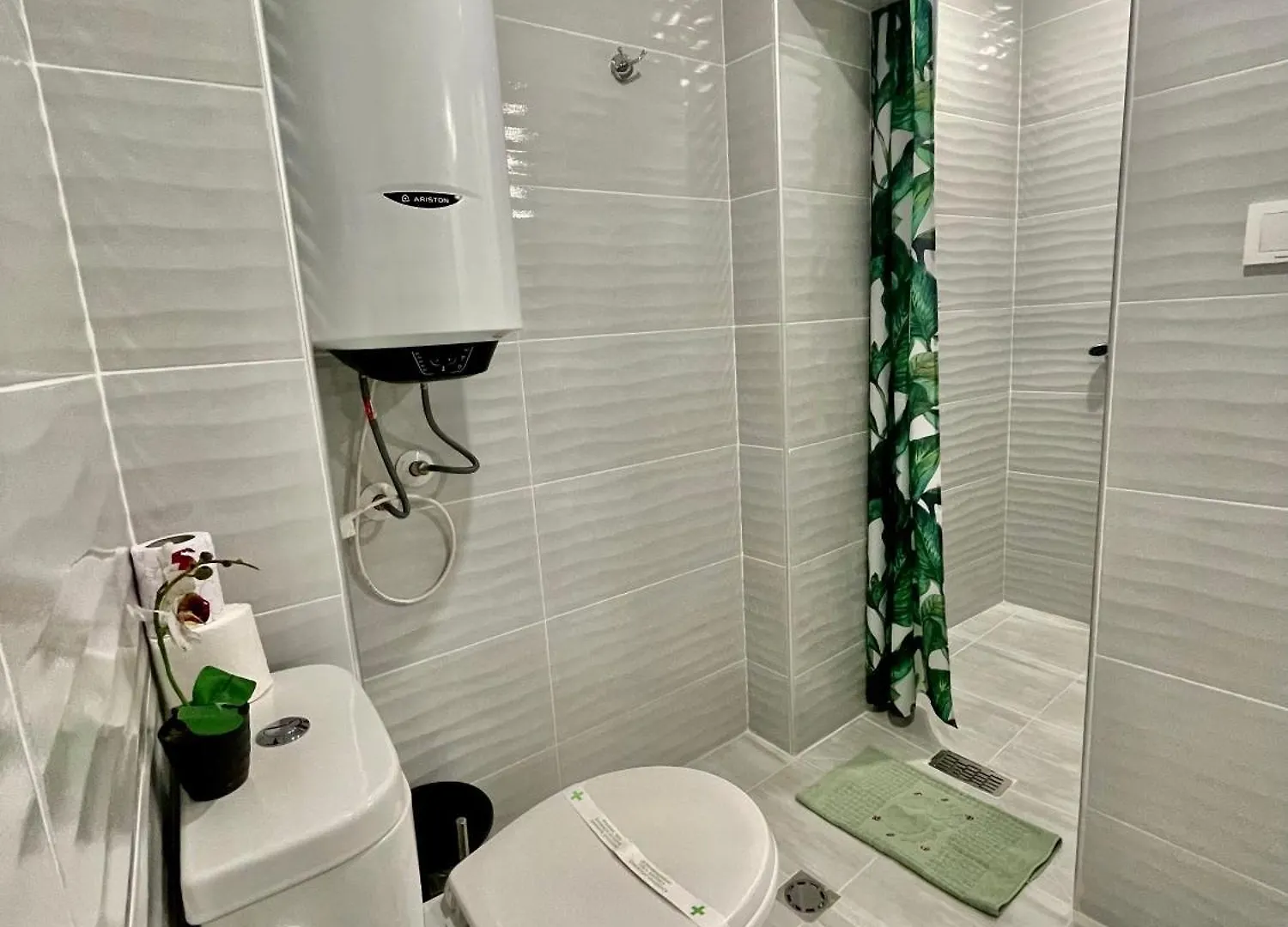 Hotel White Rose Guest Rooms Burgas
