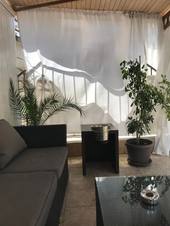Hotel White Rose Guest Rooms Burgas
