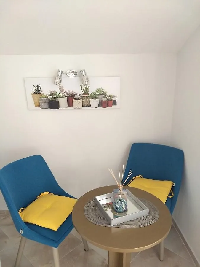 White Rose Guest Rooms Burgaz Otel