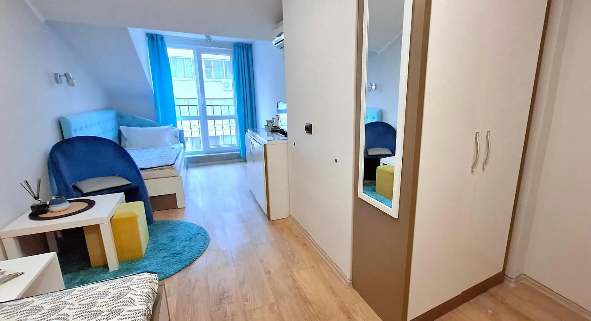 White Rose Guest Rooms Burgas Hotel