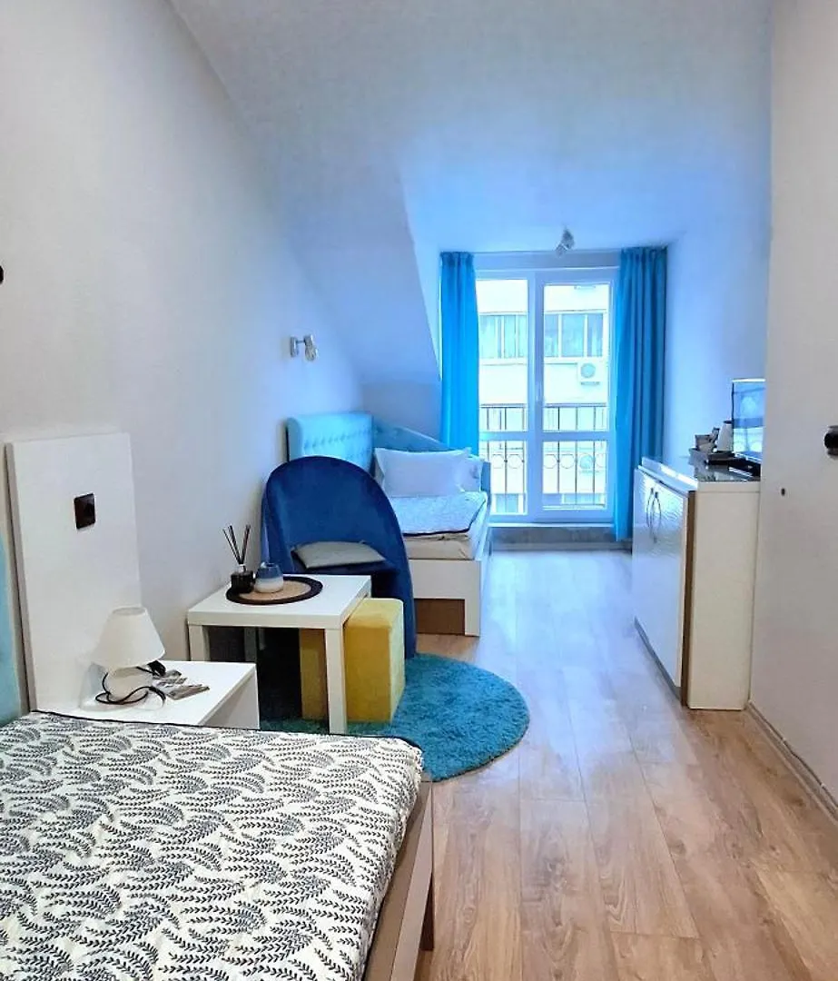 White Rose Guest Rooms Burgas Bulgaria